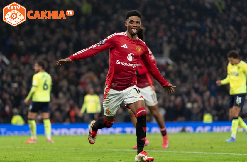 Man Utd lội ngược dòng thành công