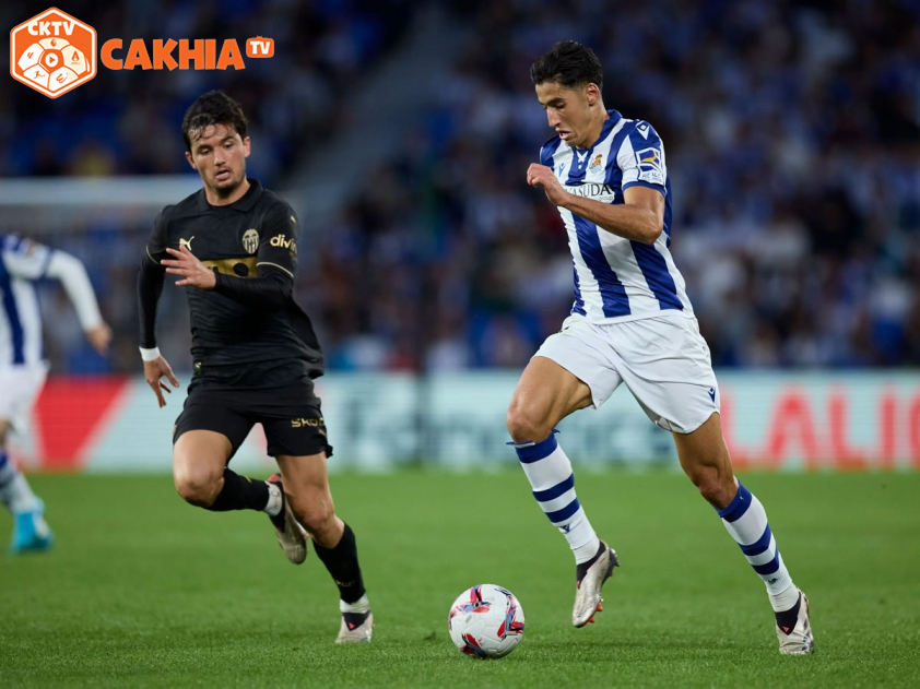 Phân Tích Trận Đấu Valencia vs Real Sociedad: Cuộc Chiến Không Cân Sức Vào Lúc 03h00 Ngày 20/1/2025