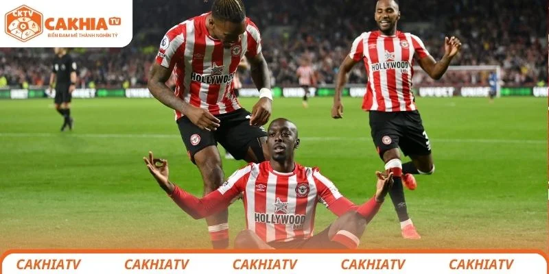 Liverpool vs Brentford - 3 Điểm Quý Giá Cho Người Xứng Đáng 1 Đánh giá tổng quan trận cầu hấp dẫn giữa Liverpool vs Brentford
